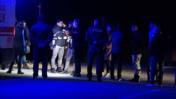 Foto - Peş peşe iki aracın çarptığı şahıs hayatını kaybetti