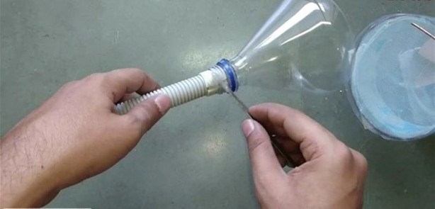 Foto - Pet şişeden elektrikli süpürge yaptı!