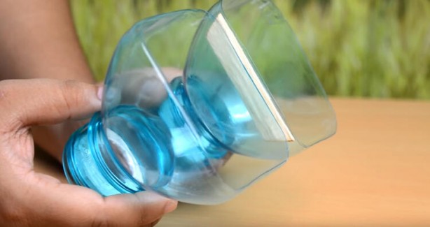 Foto - Pet şişeyi sakın çöpe atmayın bakın ne işe yarıyormuş