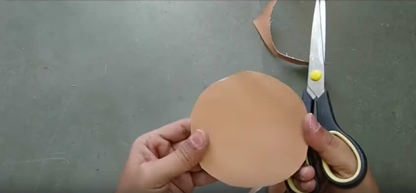 Foto - Pet şişeyle elektrik süpürgesi yaptı!