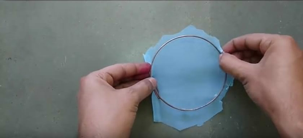 Foto - Pet şişeyle elektrik süpürgesi yaptı!