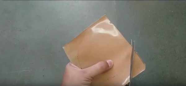 Foto - Pet şişeyle elektrik süpürgesi yaptı!