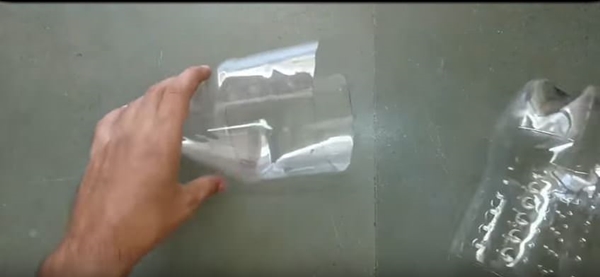 Foto - Pet şişeyle elektrik süpürgesi yaptı!