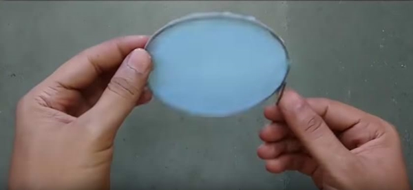 Foto - Pet şişeyle elektrik süpürgesi yaptı!