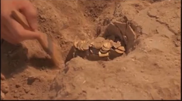 Petrol ararken altın yatağı bulundu! Derine indikçe resmen fışkırdı