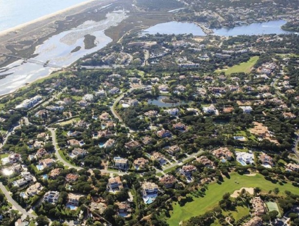 Foto - Petrol devi Arap ülkesi duyurdu: Portekiz ile İspanya'nın yaptığını biz Türkiye ile yapmak istiyoruz