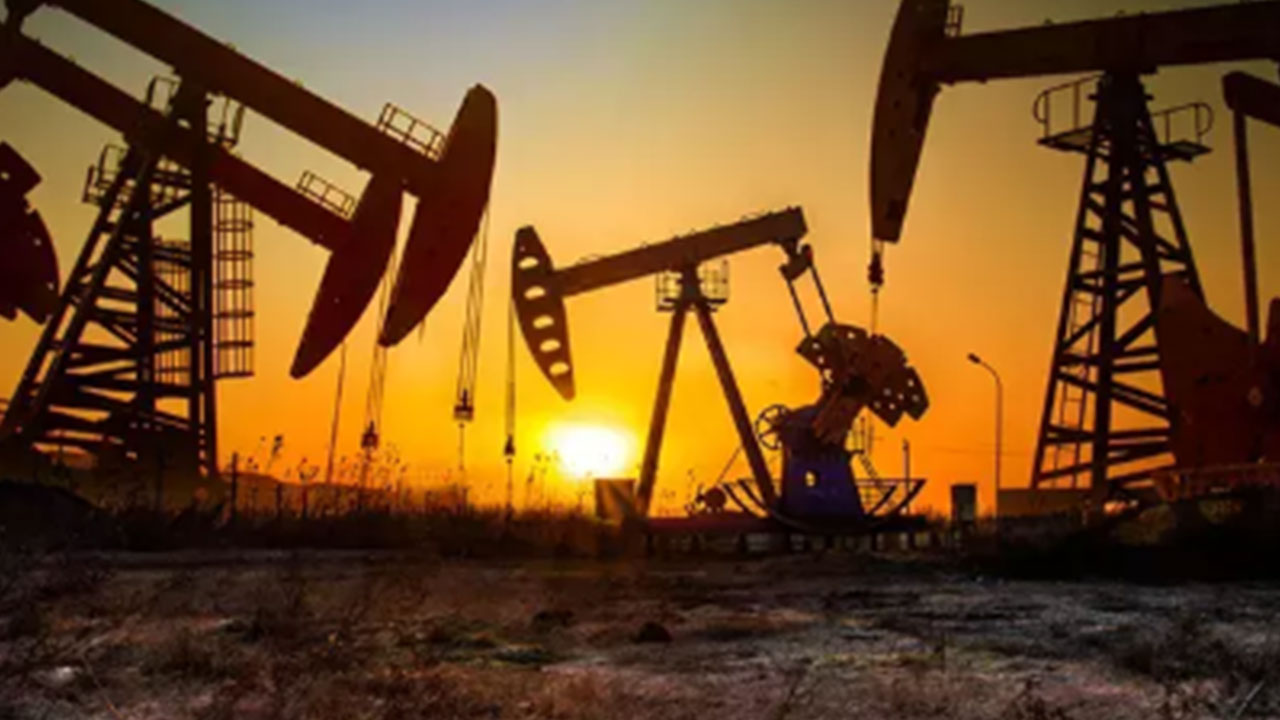 Petrol fışkıran kuyu için beklenmedik karar! El koyulacak