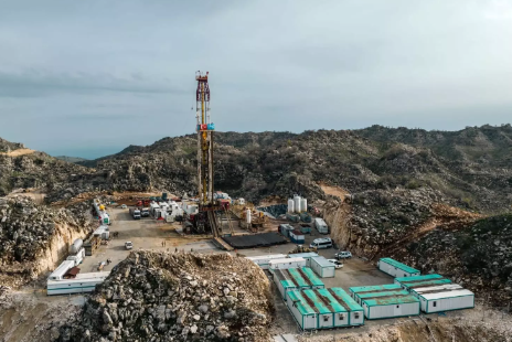 Foto - Petrol fışkırıyordu! Mete Yarar'dan flaş açıklama geldi: Oradaki petrolle ilgili bugün yarın bir açıklama gelecek