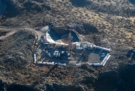 Foto - Petrol fışkırıyordu! Mete Yarar'dan flaş açıklama geldi: Oradaki petrolle ilgili bugün yarın bir açıklama gelecek