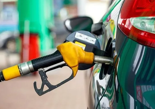 Foto - Petrol fiyatları son dakika: Akaryakıtta benzine ve motorine zam geldi! 4 Ocak 2024 benzin fiyatı kaç lira ve mazot fiyatı kaç TL?