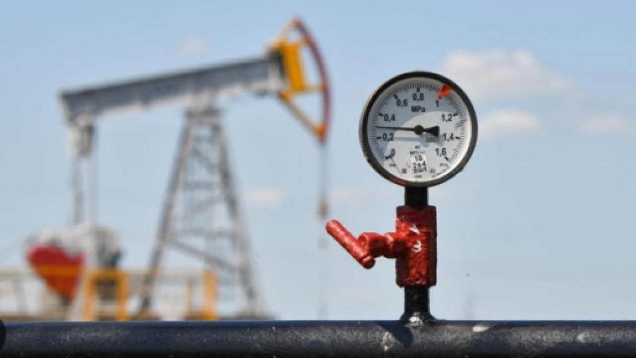 Foto - Petrol fiyatlarında haftanın ilk hareketi aşağı yönlü! Brent geri çekildi