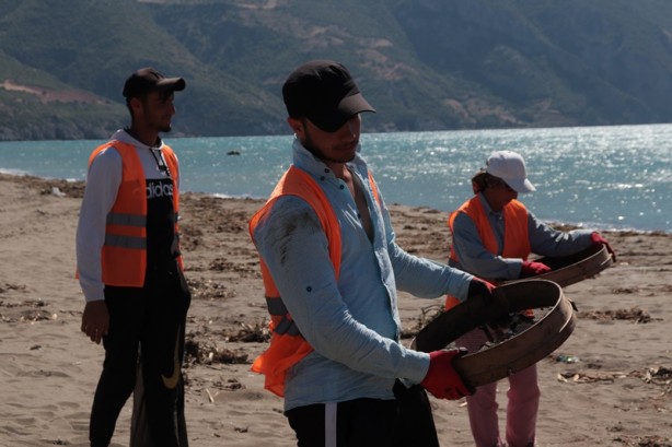 Foto - Petrol sızıntısı kirliliğe neden olmuştu! İmha ediliyor