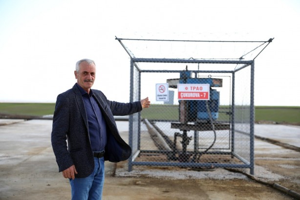 Foto - 'Petrol var' deyince kimse inanmamıştı! 'Deli' denilen adamın başına talih kuşu kondu: Dev petrol rezervi