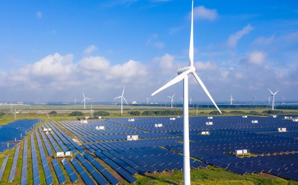 Foto - Petrol ve doğal gazın tahtı sarsıldı! AB'de temiz enerji rekoru