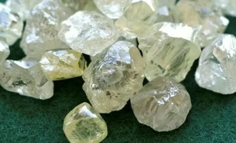 Foto - Petrol ve doğalgazı tahtından edecek! Her yerden beyaz altın fışkırıyor