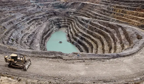 Foto - Petrol ve doğalgazı tahtından edecek! Her yerden beyaz altın fışkırıyor