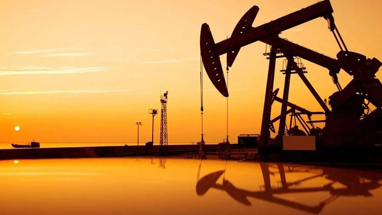 Foto - 'Petrol yok' diye kuyular kapatılmıştı! Erdoğan çok konuşulacak petrol kararına imzayı attı