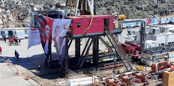 Foto - Petrolde 3. müjde Kato'dan! Gabar'ın 4-5 katı 