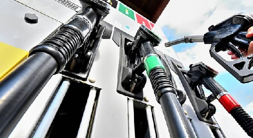 Petrolde kayıp artarken Akaryakıt fiyatları ne kadar oldu? Brent petrolün fiyatı 85 dolar...