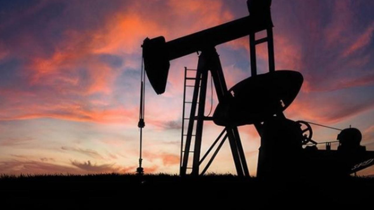 Foto - Petrolde stok şoku: 44 yılın dibine indi