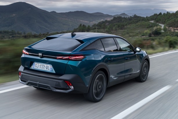 Foto - Peugeot Avrupa’da elektrikli B segmentinde liderliğini sürdürüyor! Markanın 408 modelinin en fazla satıldığı ülke Türkiye!