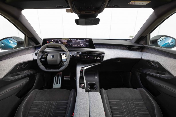 Foto - PEUGEOT bu işi biliyor! İleri seviye teknolojilerle geliştirilen 3008 ve E-3008 ne zaman Türkiye’ye geliyor? 5.6 litrelik ortalama yakıt tüketimiyle fark oluşturuyor!