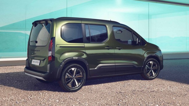 Foto - Peugeot’nun yenilenen Rifter, Partner Van, Boxer Van, Expert ve Expert Traveller modelleri Türkiye’de! Peki fiyatları ne kadar? Araçlar neler sunuyor?