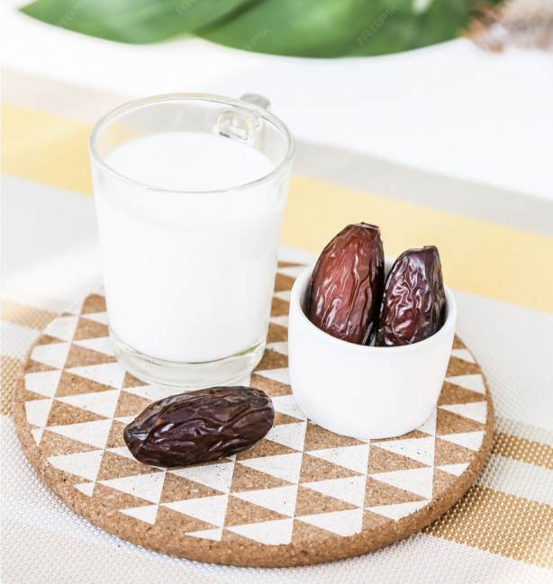 Foto - Peygamber Efendimizin en sevdiği! Hurma ve sütü bu şekilde tüketirseniz… Faydalarını ögrenen bardak bardak içecek! Elveda Ya Şehr-i Ramazan!