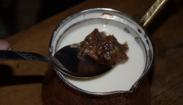 Foto - Peygamber Efendimizin en sevdiği! Hurma ve sütü bu şekilde tüketirseniz… Faydalarını ögrenen bardak bardak içecek! Elveda Ya Şehr-i Ramazan!