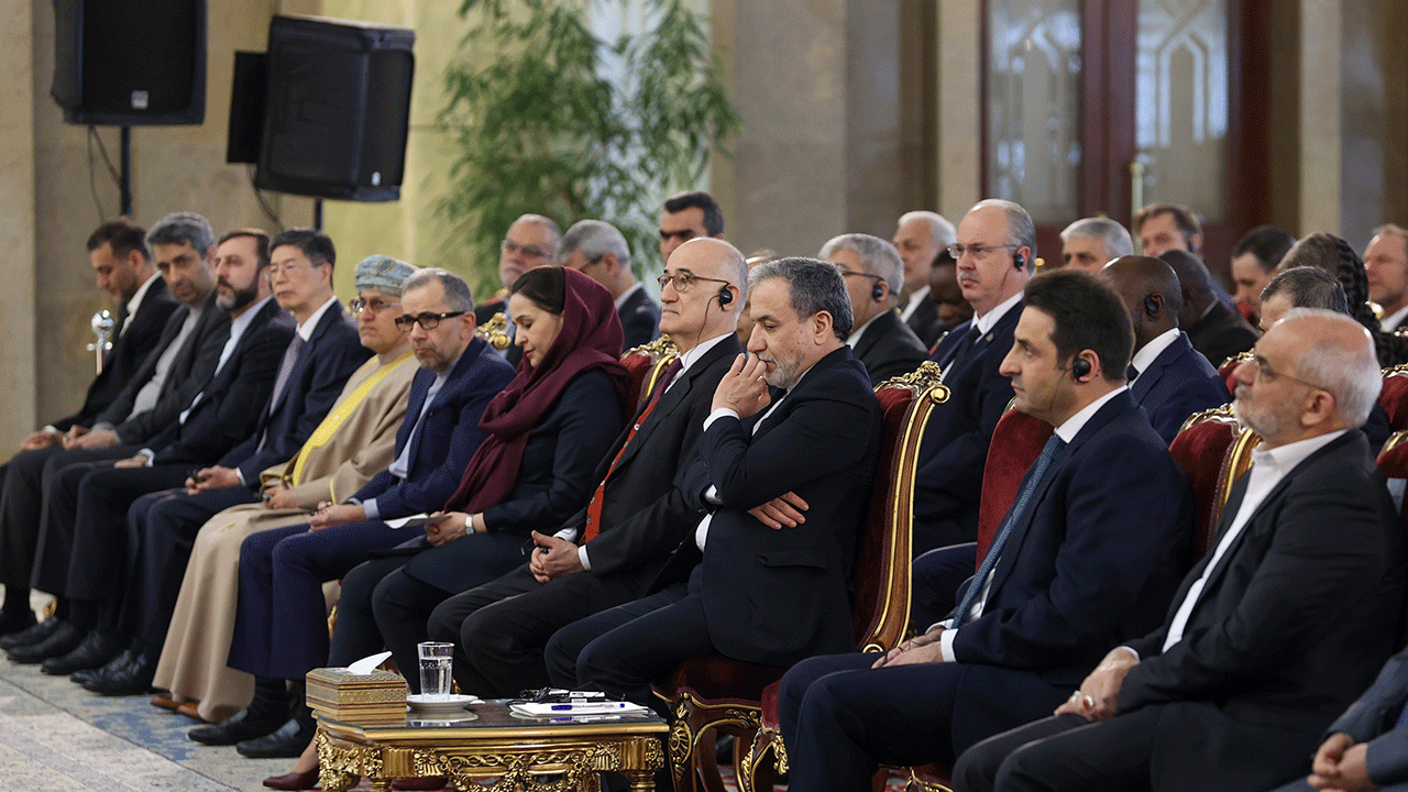 Foto - Pezeşkiyan'ın nükleer silah çıkışı gündemi salladı! 