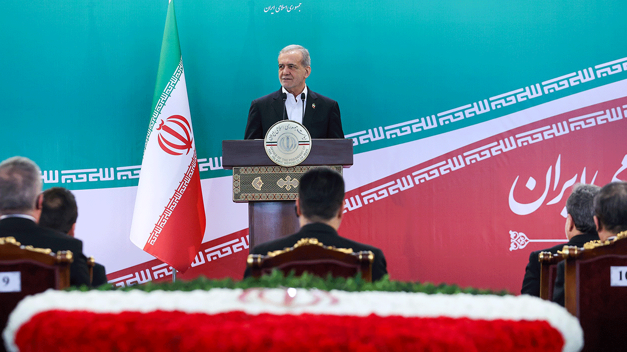 Pezeşkiyan'ın nükleer silah çıkışı gündemi salladı! 