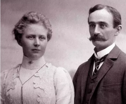 Foto - Pezevengin torunu ve o. çocuğundan ne beklenirdi ki!..