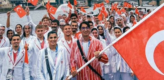 Foto - 'Pijama' tartışması! Milli sporcuların kıyafetleri polemiğe neden oldu! Biriniz bunların provasını almadı mı?