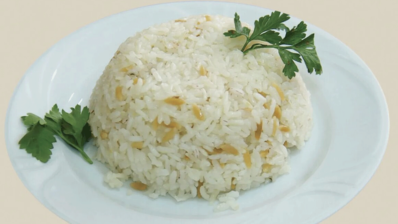 Foto - Pilavın kalorisini düşürmek ister misiniz? İçine sadece 1 kaşık bundan ekleyin!..