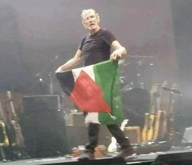 Foto - Pink Floyd'un solisti Roger Waters: "Biz konuşurken İsrail Gazze'de soykırım yapıyor"