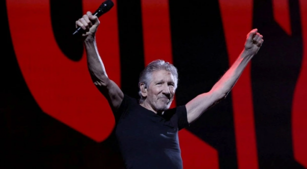 Foto - Pink Floyd'un solisti Roger Waters: "Biz konuşurken İsrail Gazze'de soykırım yapıyor"