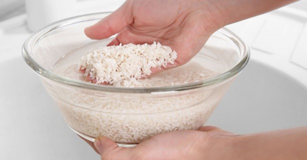 Foto - Pirinci süzdükten sonra suyunu dökmemek için 8 neden