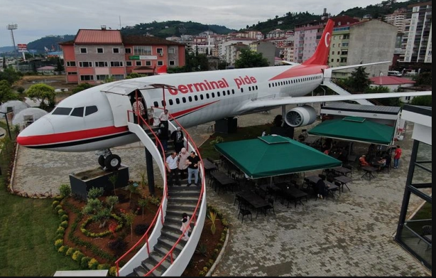 Foto - Pistten çıkan uçağın son halini görenler gözlerine inanamıyor! Türkler yaptı