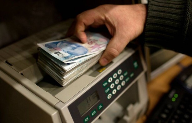 Foto - "Piyasada iş yok yeaaa" diyenlere duyurulur! Aylık 60 bin lira net maaşı var! Dizlerini döve döve o iş için eleman arıyorlar 