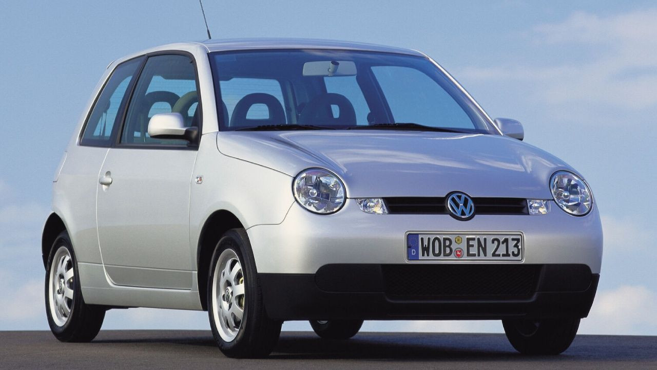 Foto - Piyasası en yavaş olan otomobiller ortaya çıktı! Bu arabalar, alanın resmen elinde kalıyor