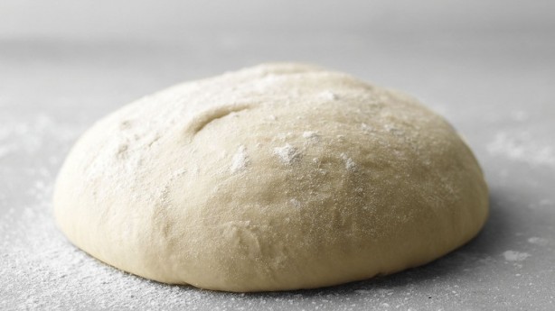 Foto - Pizza hamuru nasıl yapılır? | Yumuşacık pizza hamuru