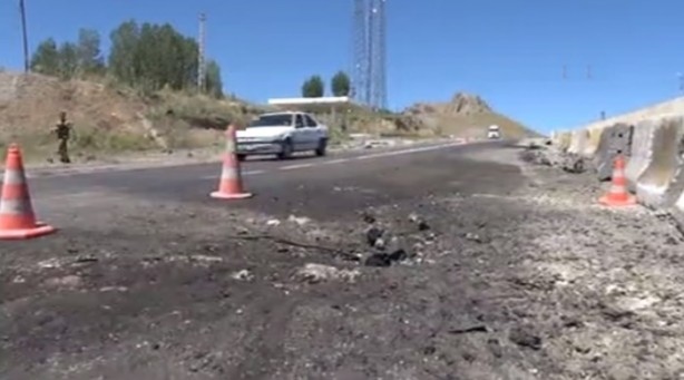 Foto - PKK, bomba yüklü araçla karakola saldırdı