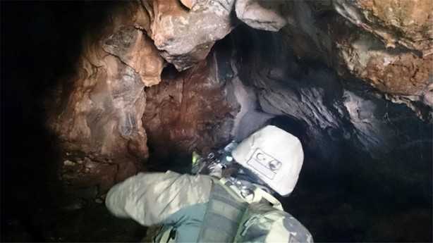 Foto - PKK mağarasına nefes kesen operasyon!