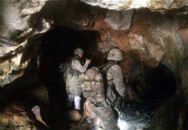 Foto - PKK mağarasına nefes kesen operasyon!