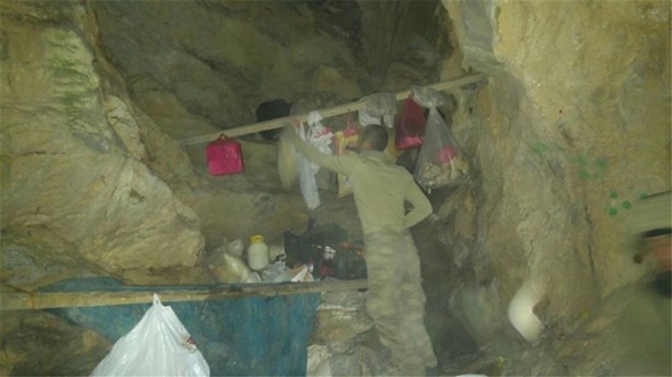 Foto - PKK mağarasından bunlar çıktı!