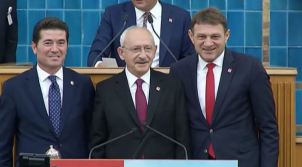 Foto - PKK silah bıraksın denildi! Hop oturup hop zıpladılar! Yüzlerine tükürülecek adamlar