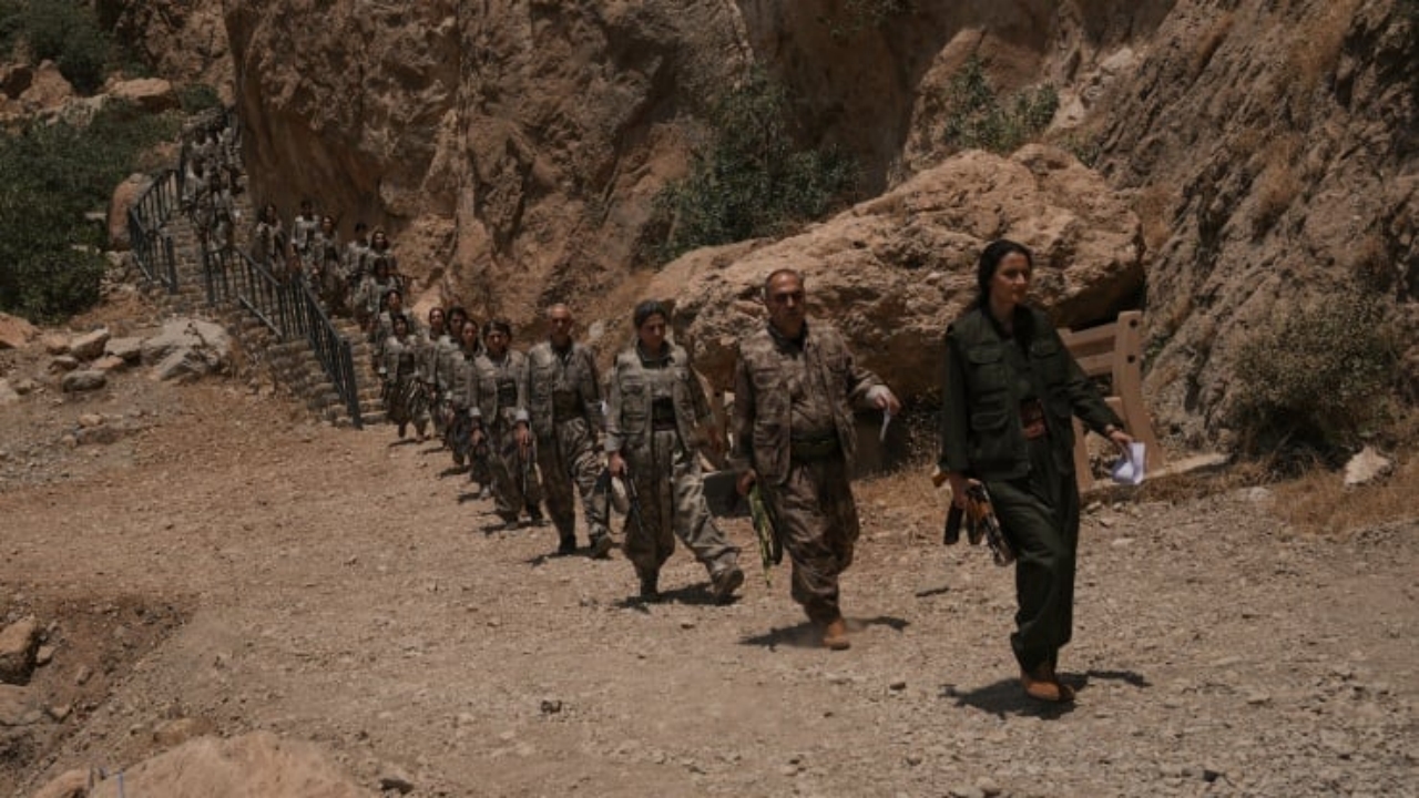 Foto - PKK silahları yakarken, MİT bakın ne yaptı! O anlar gündem oldu