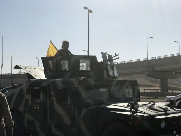 PKK'lı teröristler Kerkük sokaklarında