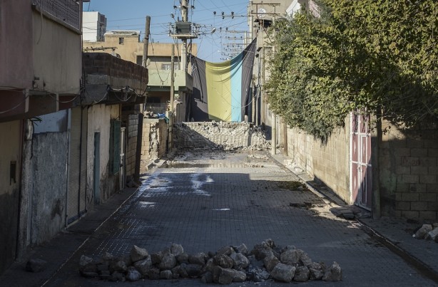 Foto - PKK'lılar devlet hastanesi binasını karargah yapmış