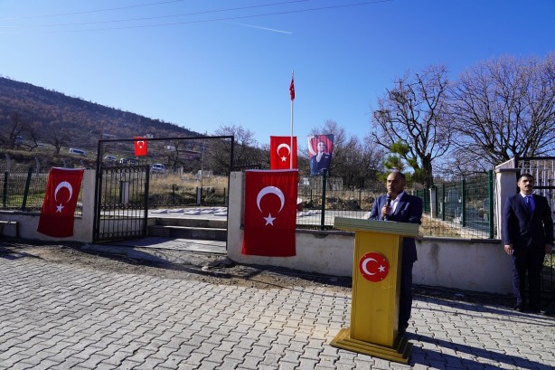 Foto - PKK'nın 1995'te katliam yaptığı Hamzalı'da 23 şehit anıldı